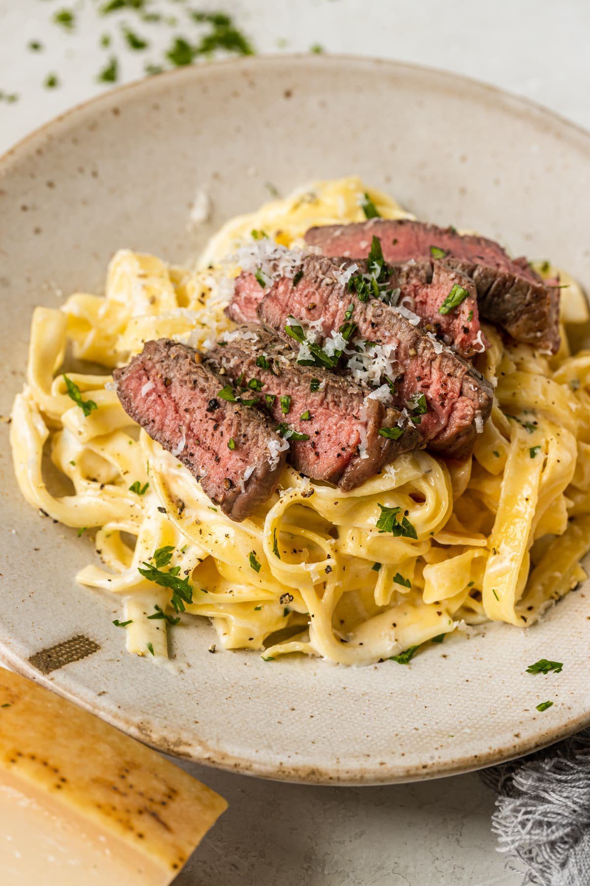Creamy Steak Alfredo Pasta