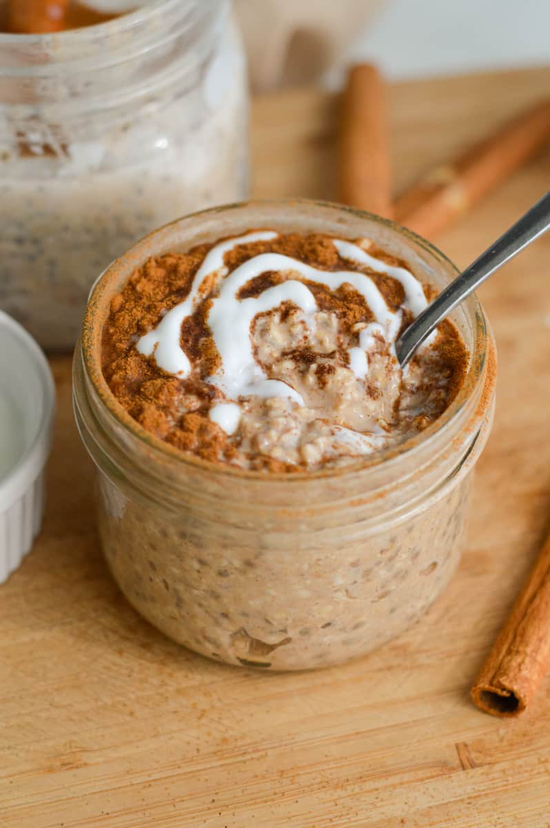Cinnamon Roll Overnight Oats Image 3