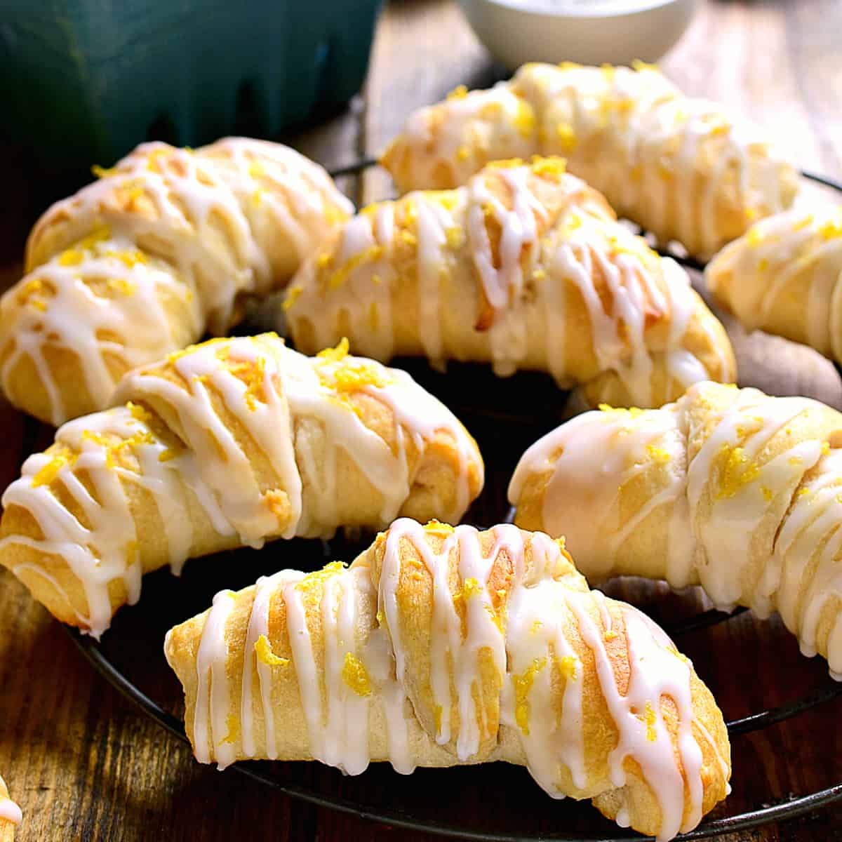 Lemon Cheesecake Crescent Rolls Buttery Zesty Irresistibly Flaky