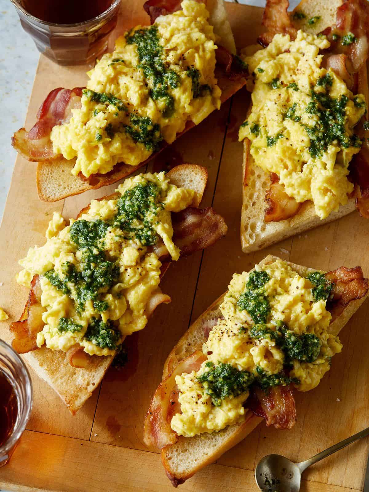 Pesto Scrambled Eggs on Toast