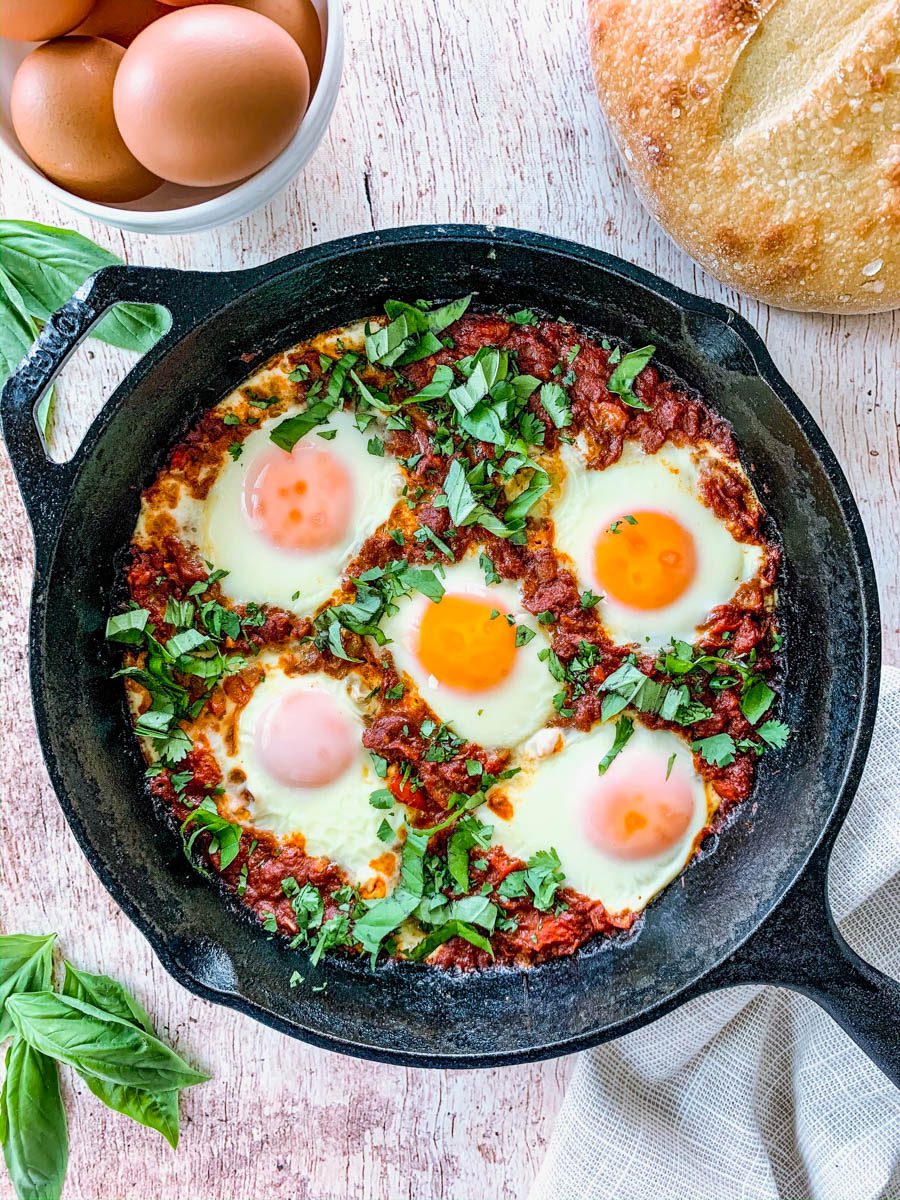 Spicy Turkish Style Baked Eggs Shakshuka