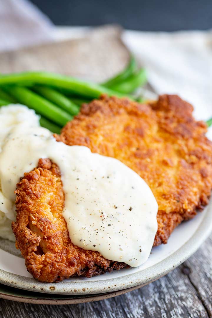 Southern Chicken Fried Chicken With Gravy