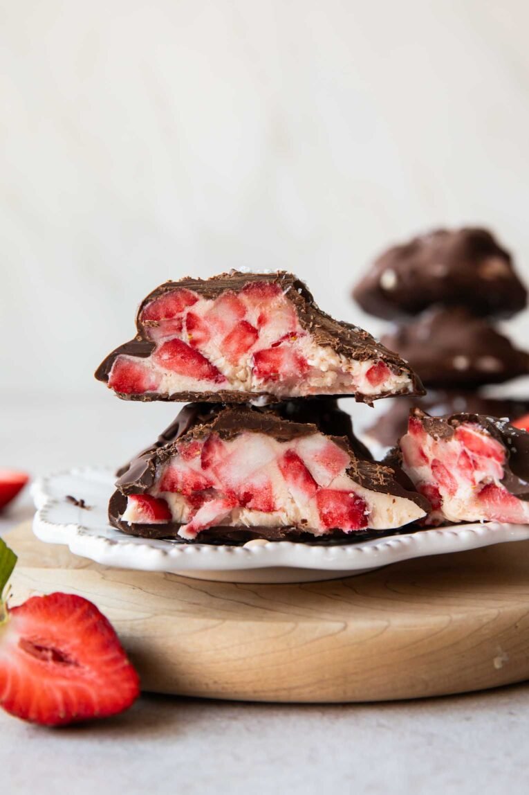 Chocolate Covered Strawberry Yogurt Bites