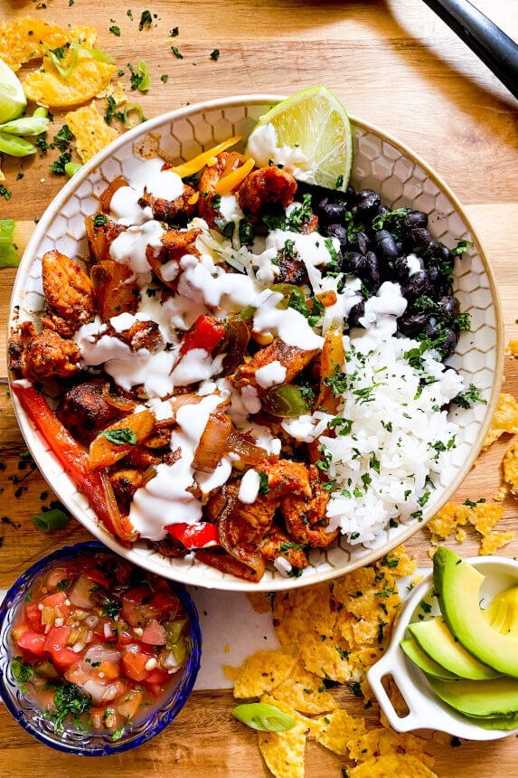 Flavor Packed Chicken Fajita Rice Bowl
