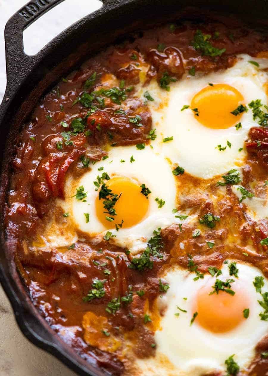 Spicy Turkish Style Baked Eggs Shakshuka