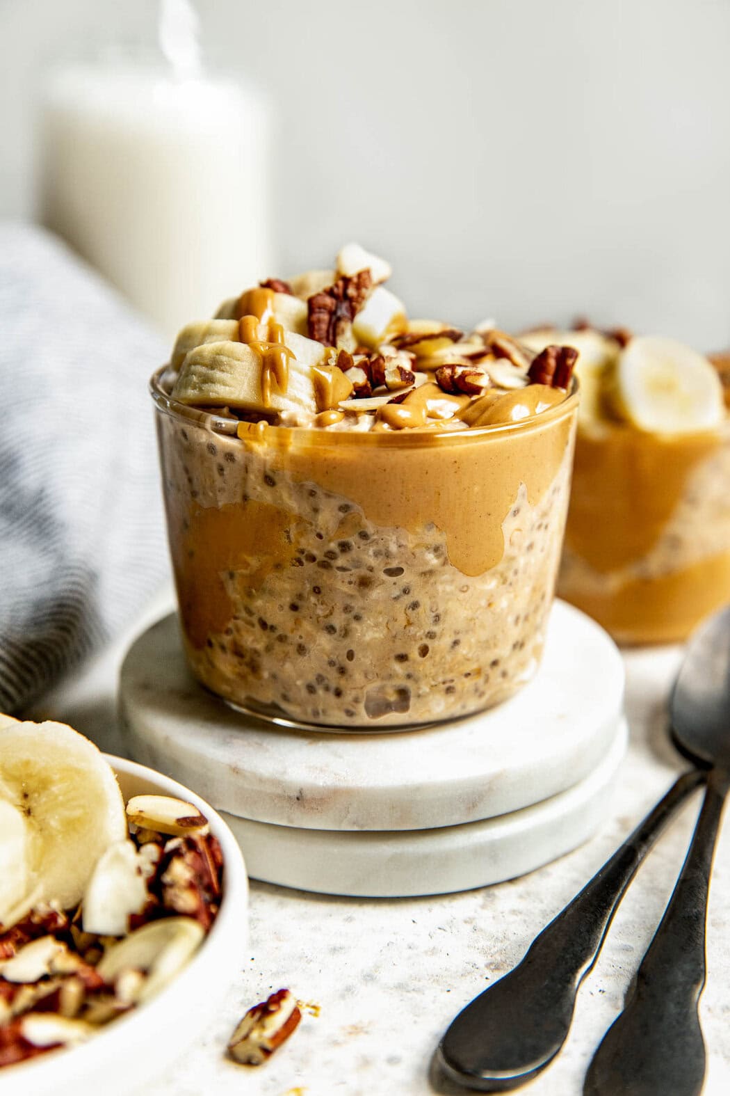 Peanut Butter Banana Protein Overnight Oats